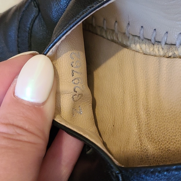 CHANEL Black Lambskin Leather CC Logo Espadrilles [size 38] - Picture 10 of 10